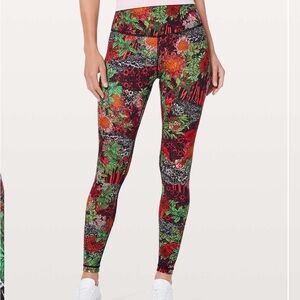 Lululemon Wunder Under Hi-Rise 28"
Zen Garden Multi size 8 alo yoga gym floral